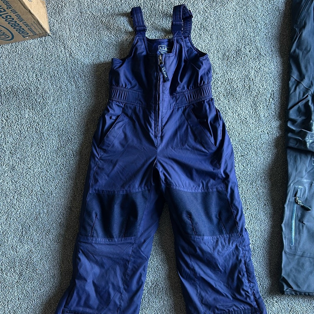 LL Bean navy blue snow pants size 4